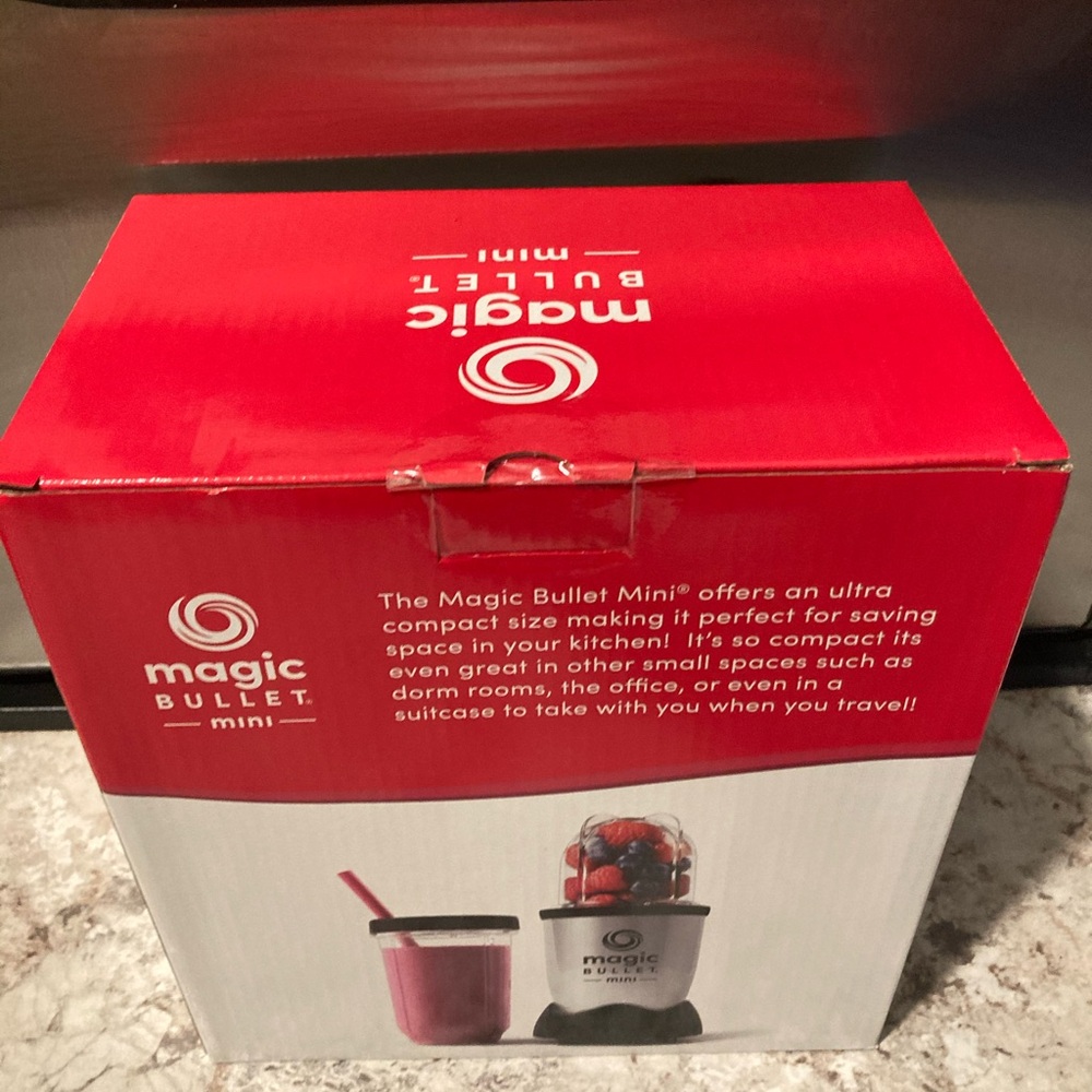Magic Bullet Mini Blender Red